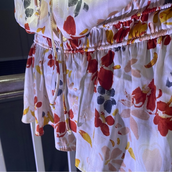 Grade & Gather, large, sleeveless women’s blouse, multiple tieback, floral - Picture 7 of 16